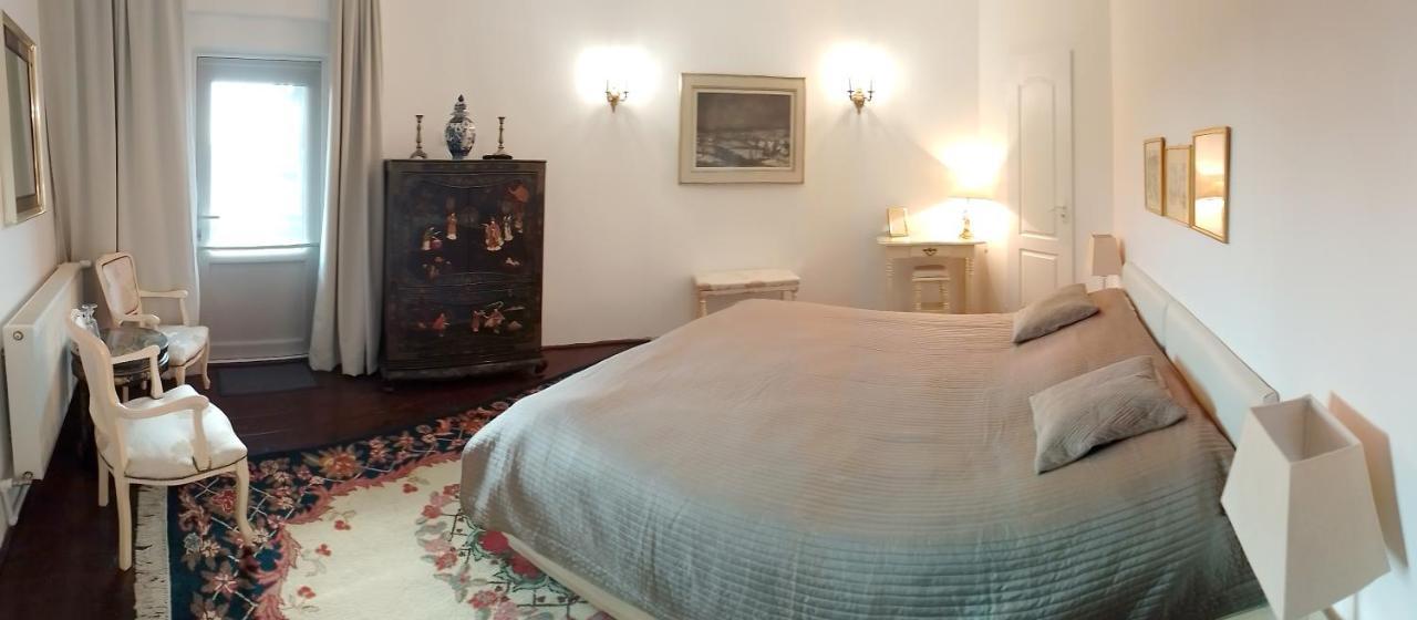Bed & Breakfast Popamuseum Tarpesti Strada Muzeului Nr 28 Tirpesti Exterior photo